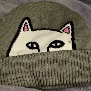 Rip N Dip Gray Beanie with Cat Design NWOT